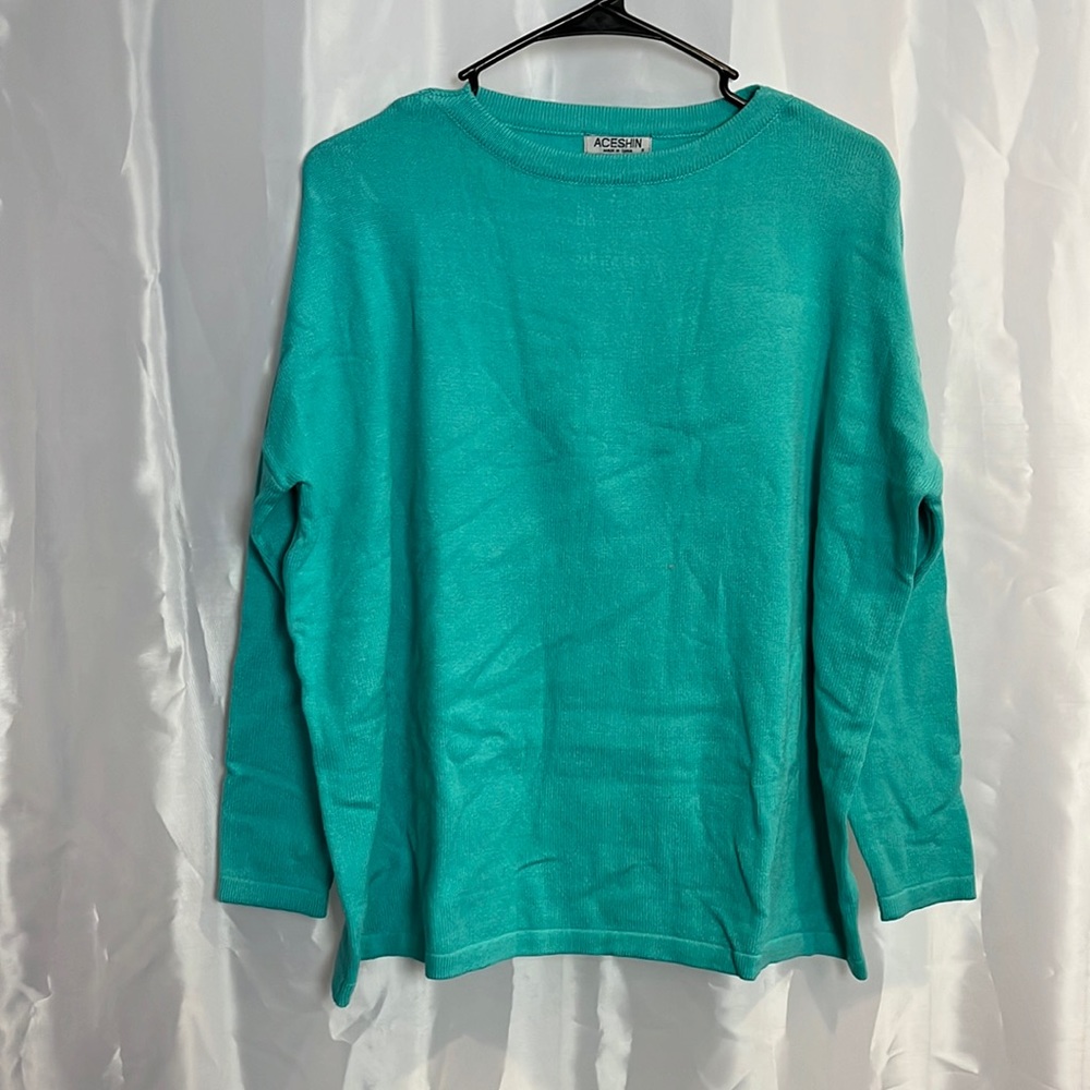 Women’s soft warm sweater 1886